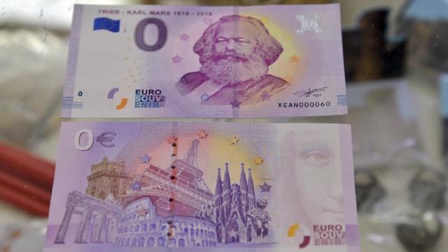 Cât valorează o bancnotă de 0 euro cu chipul lui Karl Marx