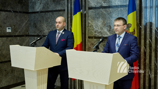 Acord de colaborare, semnat de deputați de la Chișinău și de la București