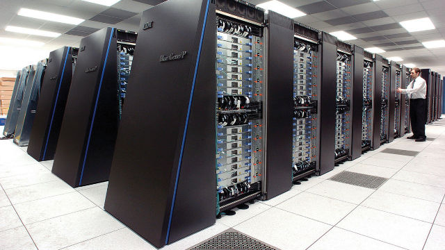 Europa va investi 1 miliard de euro în crearea unui supercomputer