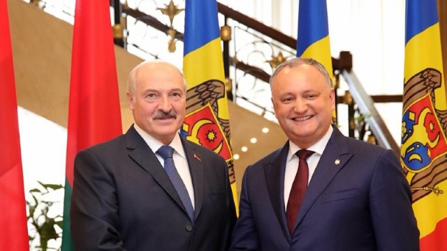 Aleksandr Lukașenko: R.Moldova și Belarus trebuie să întrețină relații bune și cu Estul și cu Vestul