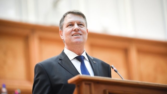 Mesajul lui Klaus Iohannis de Ziua Românilor de Pretutindeni: Instituțiile statului român au datoria să redea încredere românilor de pretutindeni în țara lor