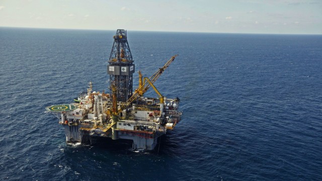 PIB-ul României ar crește cu 40 miliarde de dolari după investițiile în sectorul petrolier din Marea Neagră