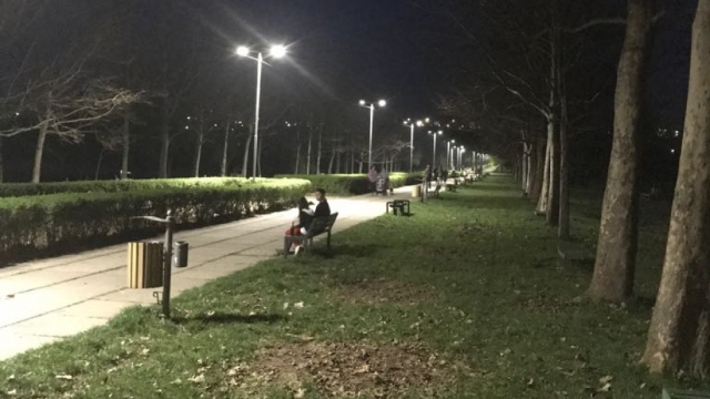 Un sistem de iluminare a fost instalat în Parcul „Râșcani”
