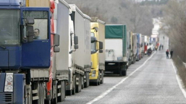 Transportatorii de mărfuri din R.Moldova nu vor achita taxe pentru a tranzita Ucraina