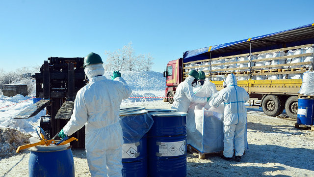 A început evacuarea pesticidelor din depozitul central din satul Gaidar 