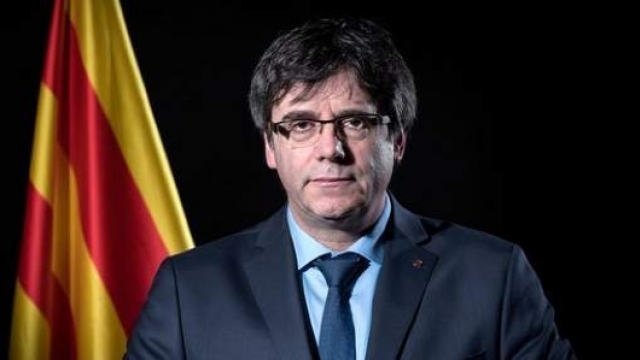 Procurorii germani pregătesc cererea privind extrădarea fostului lider catalan Carles Puigdemont în Spania