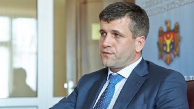 Ex-șeful SIS, Vasile Botnari, plasat în arest pentru 25 de zile