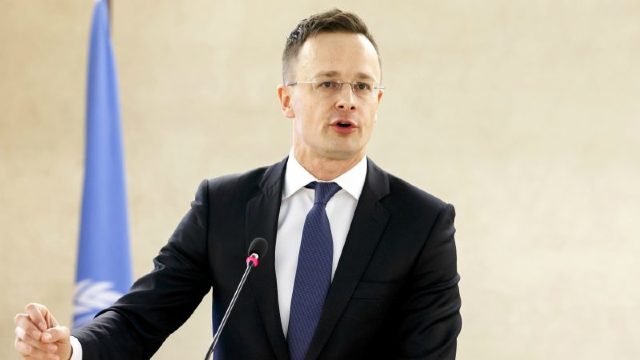 Péter Szijjártó: Inițiativa ONU privind migrația nu este echilibrată și este periculoasă