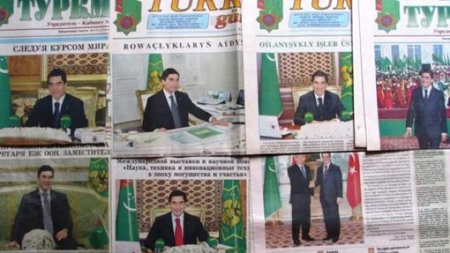 Poliția din Turkmenistan veghează | Nu poți merge la toaletă folosind gazeta cu poza președintelui Gurbangulî Berdîmuhamedov