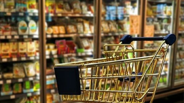 „Fabricat în Moldova”, produse autohtone pe mai mult de jumătatea rafturilor din supermarket