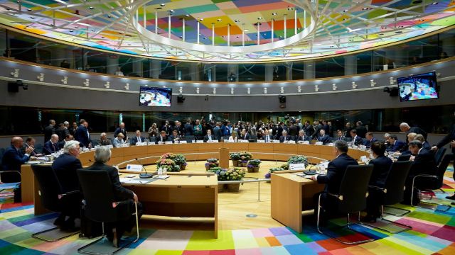 Stadiul negocierilor cu Marea Britanie și reforma Uniunii Economice și Monetare, pe agenda dicuțiilor Consiliului UE