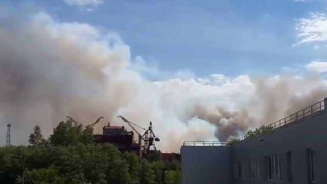 VIDEO | Incendiu puternic izbucnit noaptea trecută în zona centralei nucleare de la Cernobîl 
