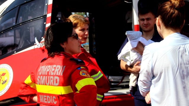 VIDEO | SMURD a transportat un copil de 6 luni la București 