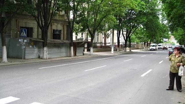 Închiderea străzii București se amână, se va circula regulamentar