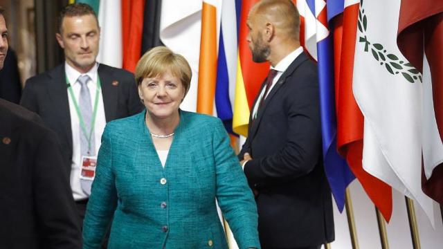 Germania | Angela Merkel s-a asigurat de acceptul a 14 țări pentru întoarcerea rapida a migranților