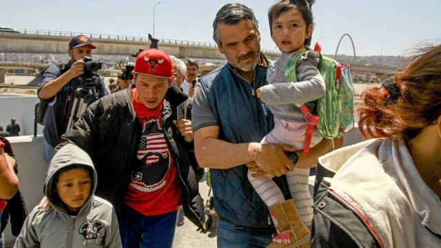SUA | Migrație ilegală: Aproape 2.000 de copii au fost separați de părinții lor în șase săptămâni