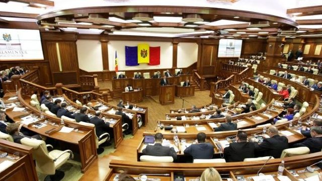 Parlamentul urmează să examineze proiectul Strategiei Naționale de Apărare referitor la riscurile și amenințările pentru R.Moldova