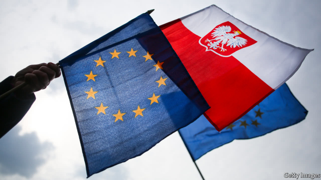 Comisia Europeană a lansat procedura formală de sancționare a Poloniei
