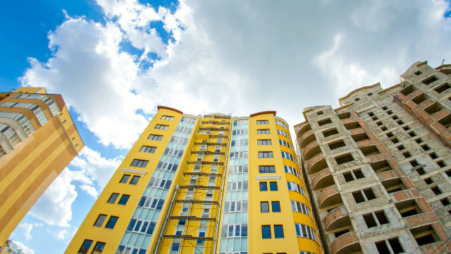 BNS | Numărul autorizațiilor de construcție a clădirilor, în scădere cu 15% în prima jumătate a 2018