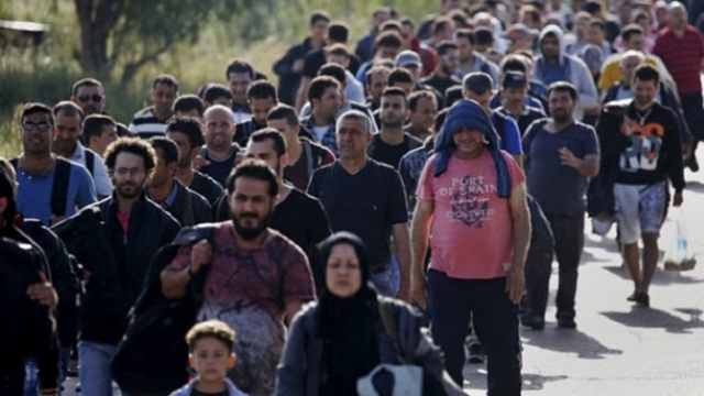 Franța consideră că este prematur ca refugiații sirieni să revină în țara lor
