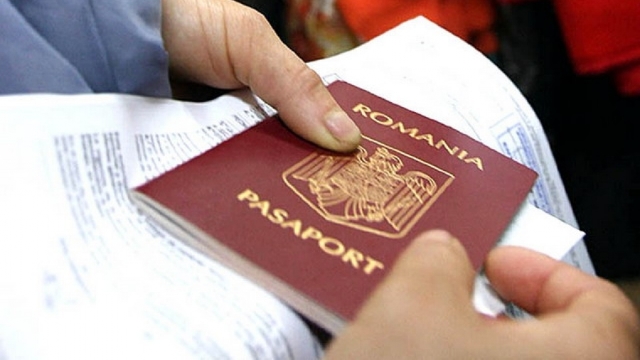 Valabilitatea pașapoartelor românești pentru persoanele care au împlinit 18 ani a crescut de la 5 la 10 ani