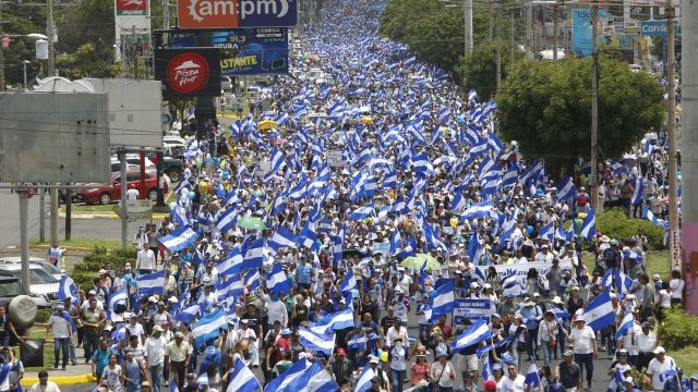 Criza din Nicaragua: Manifestații împotriva președintelui Daniel Ortega, un mort și 11 răniți