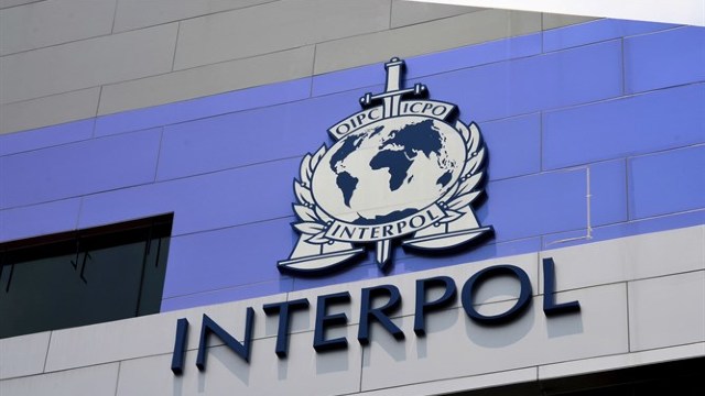 Ucraina și-ar putea suspenda statutul de membră a Interpol