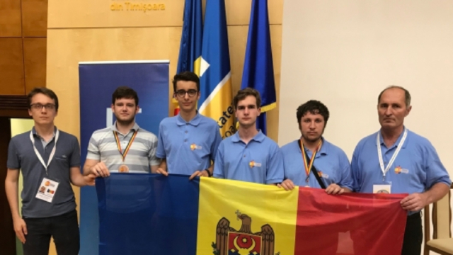 Cine sunt elevii care au luat cele trei medalii de bronz la Olimpiadele Balcanice de Informatică
