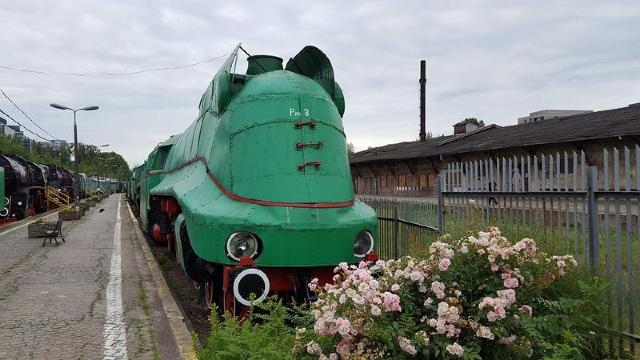GALERIE FOTO | Locomotive sofisticate și trenuri blindate - Unul dintre cele mai frumoase muzee feroviare din Europa Centrală