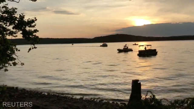 SUA | Cel puțin 11 morți și șapte răniți ca urmare a scufundării unui vapor cu turiști pe un lac în Missouri