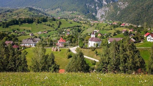 5 sate superbe din România, unde poți petrece o vacanță de vis