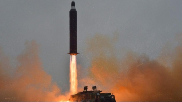 Serviciile de spionaj din SUA | Sunt semne că regimul din Coreea de Nord ar fabrica noi rachete balistice intercontinentale,