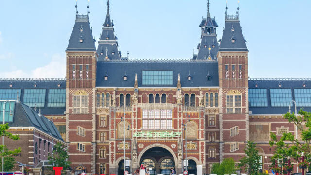 Reglementări mai aspre pentru turiști la Amsterdam