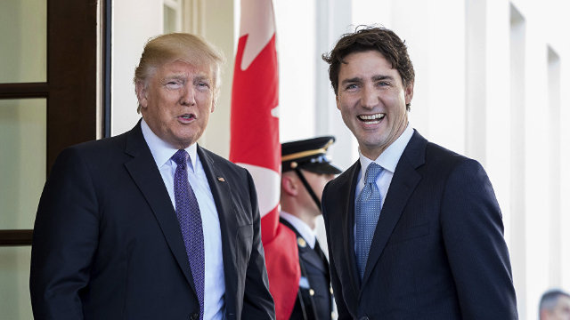 Donald Trump și Justin Trudeau s-au arătat încrezători în privința unui acord privind NAFTA