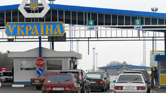 Trafic intensiv în punctele de trecere ale frontierei cu Ucraina