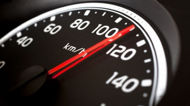 Un șofer a fost amendat cu 103.000 de dolari pentru depășirea limitei de viteză cu 25 km/oră