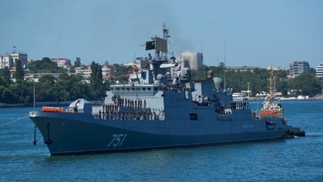 O fregată rusească a  urmărit un submarin nuclear american în Marea Mediterană