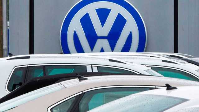 Directorul Volkswagen știa despre manipularea software a emisiilor de gaze înaintea autorităților, potrivit Der Spiegel
