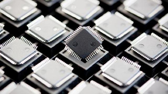 Principalul furnizor de chipseturi pentru telefoane iPhone, scos din activitate de un virus informatic