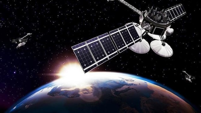 Franța admite că activele sale spațiale sunt amenințate de resturile satelitului rusesc distrus
