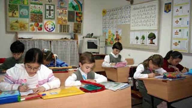 Prima lecție în noul an școlar va fi dedicată scriitorului Ion Druță  