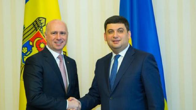 Convorbire telefonică între premierul Pavel Filip și omologul său ucrainean, Volodimir Groisman