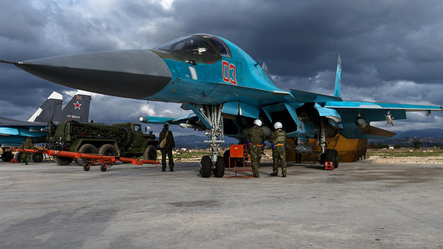 Rusia a reluat atacurile aeriene în Siria
