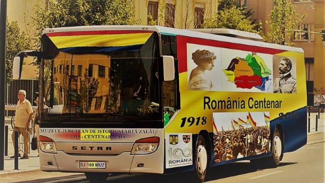 Centenarul Marii Uniri | 100 de ani de istorie pe roți, cu un autobuz-expoziție prin județul Sălaj