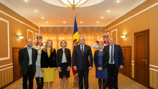 Cinci ambasadori noi în Republica Moldova