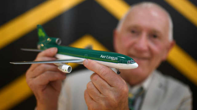 Un irlandez a donat unui aeroport cea mai mare colecție de aeromodele din lume

