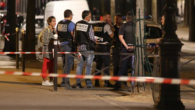 Franța | 7 persoane au fost rãnite într-un atac cu armã albã 