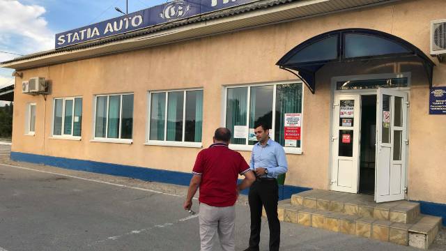 Chiril Gaburici a verificat reparația veceului de la Gara auto Hîncești (FOTO)