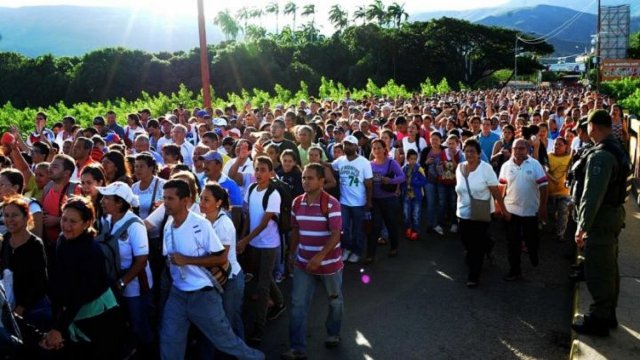 Inflația în Venezuela ar putea a junge la 1.000.000 %. Preocupări de gestionare a fluxului masiv de emigranți 