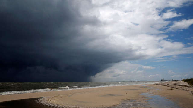 Furtuna tropicală Gordon a ajuns pe coasta americană a Golfului Mexic; o persoană a murit
